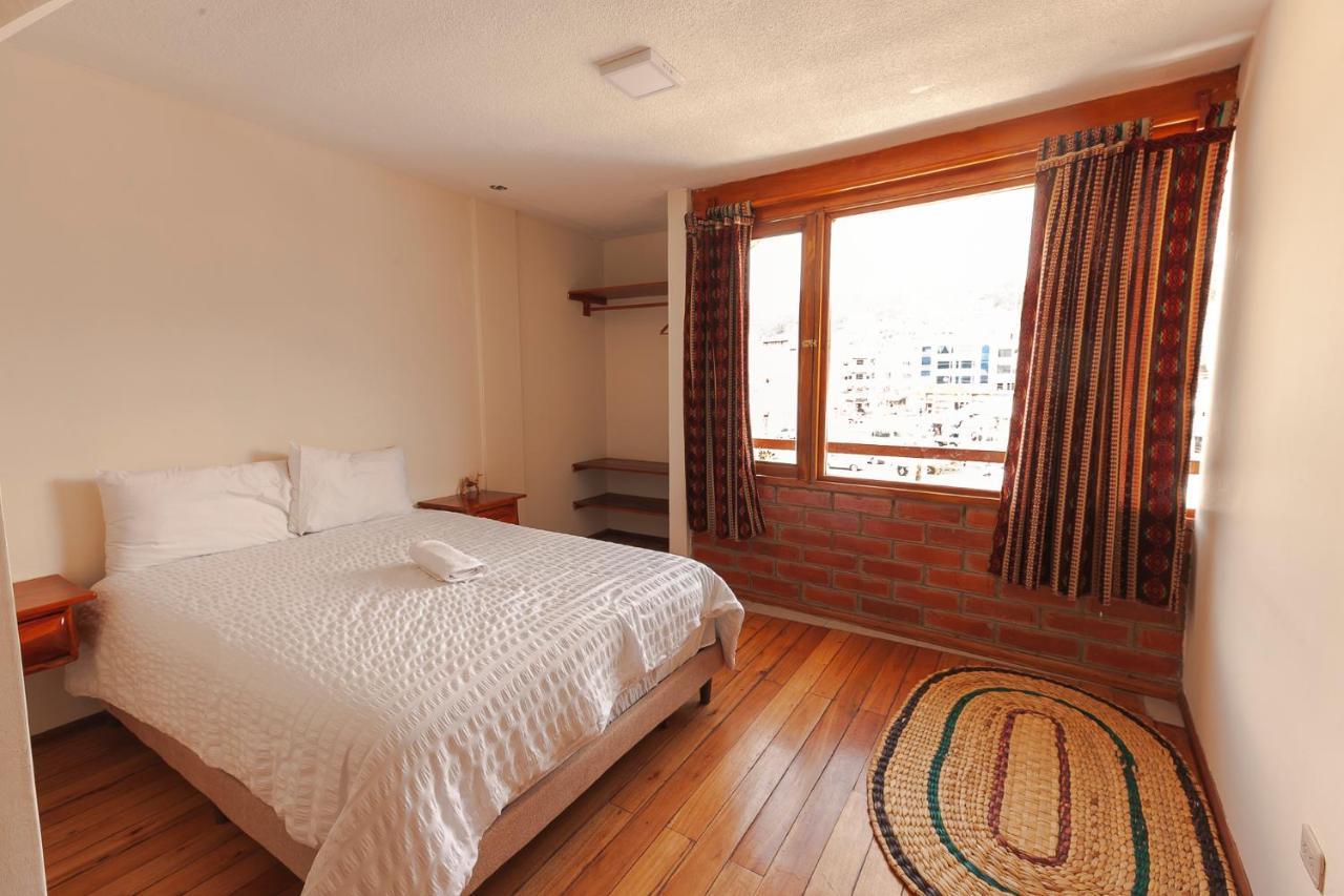 Los Ponchos Inn Apartasuite Otavalo Esterno foto