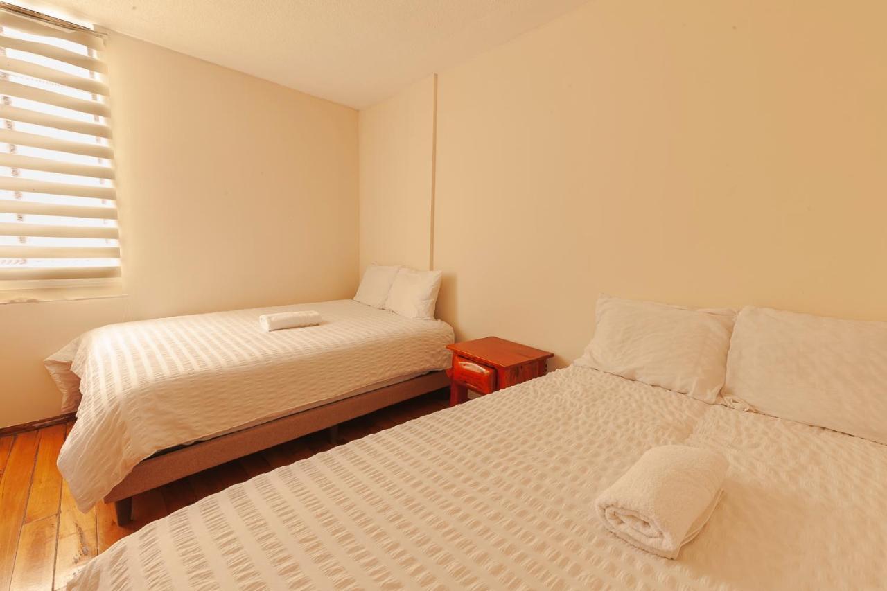 Los Ponchos Inn Apartasuite Otavalo Esterno foto